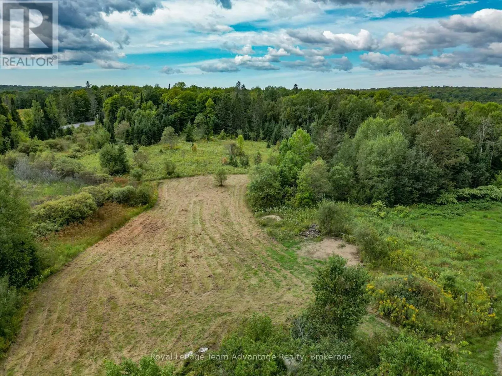 2 MAPLE ISLAND ROAD