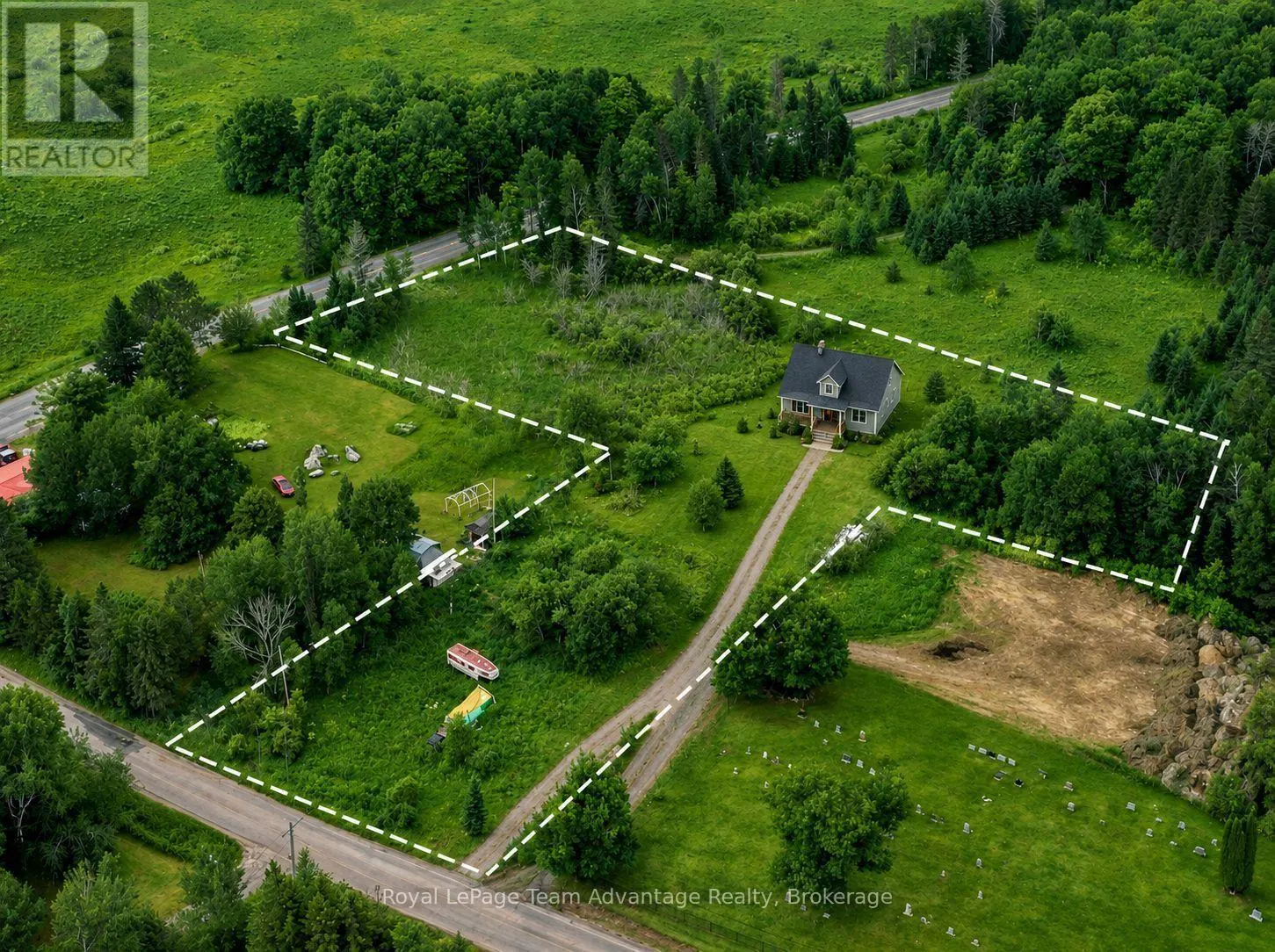 2 MAPLE ISLAND ROAD