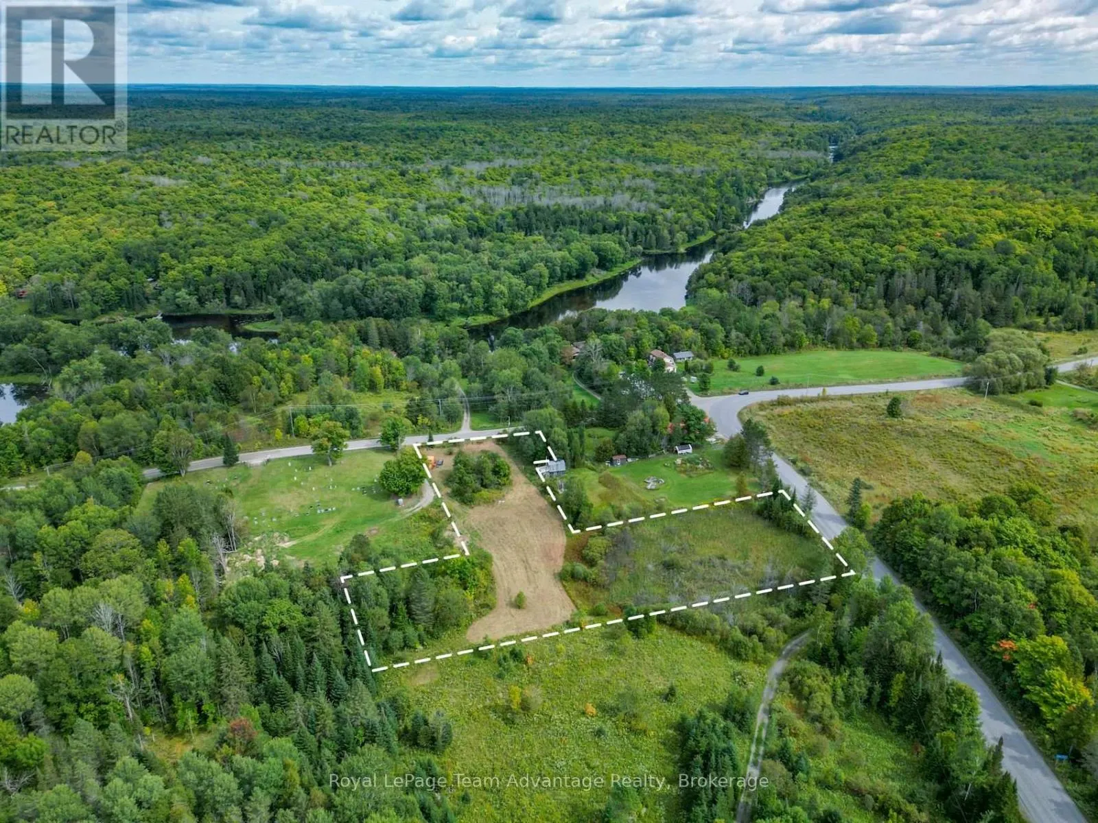 2 MAPLE ISLAND ROAD