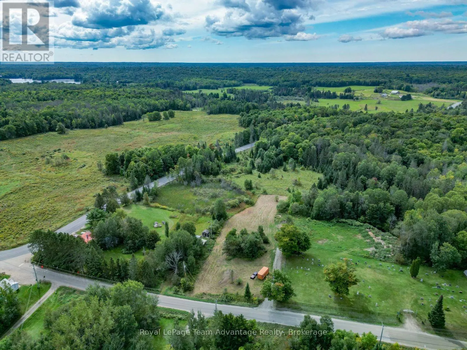 2 MAPLE ISLAND ROAD