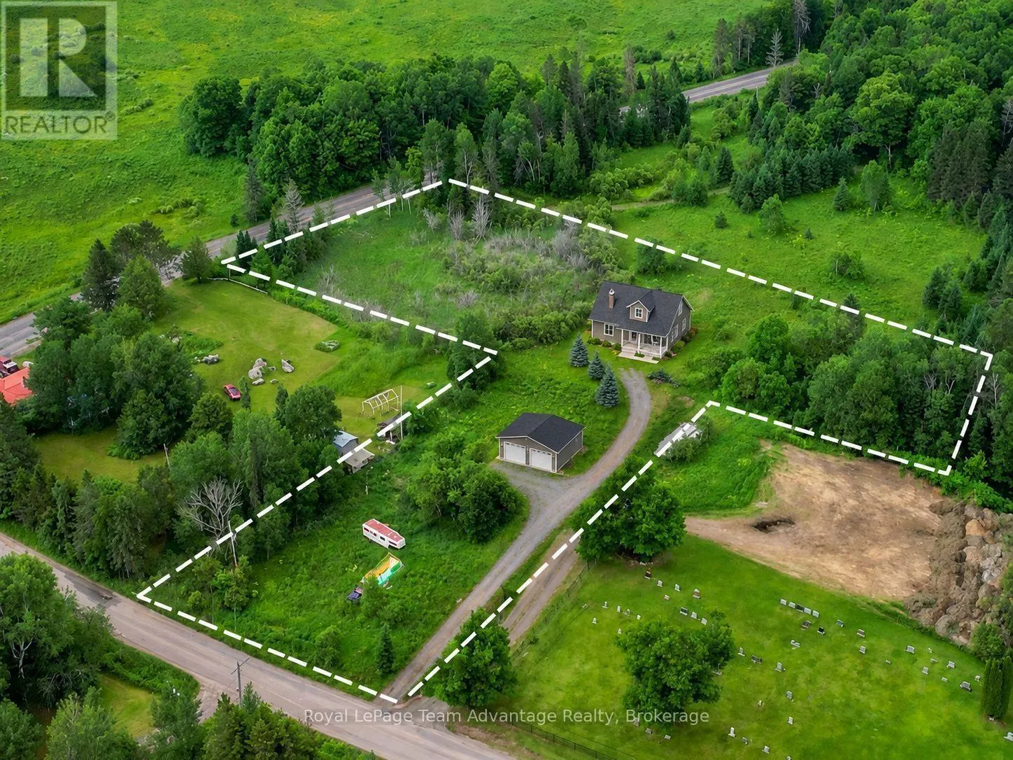 2 MAPLE ISLAND ROAD