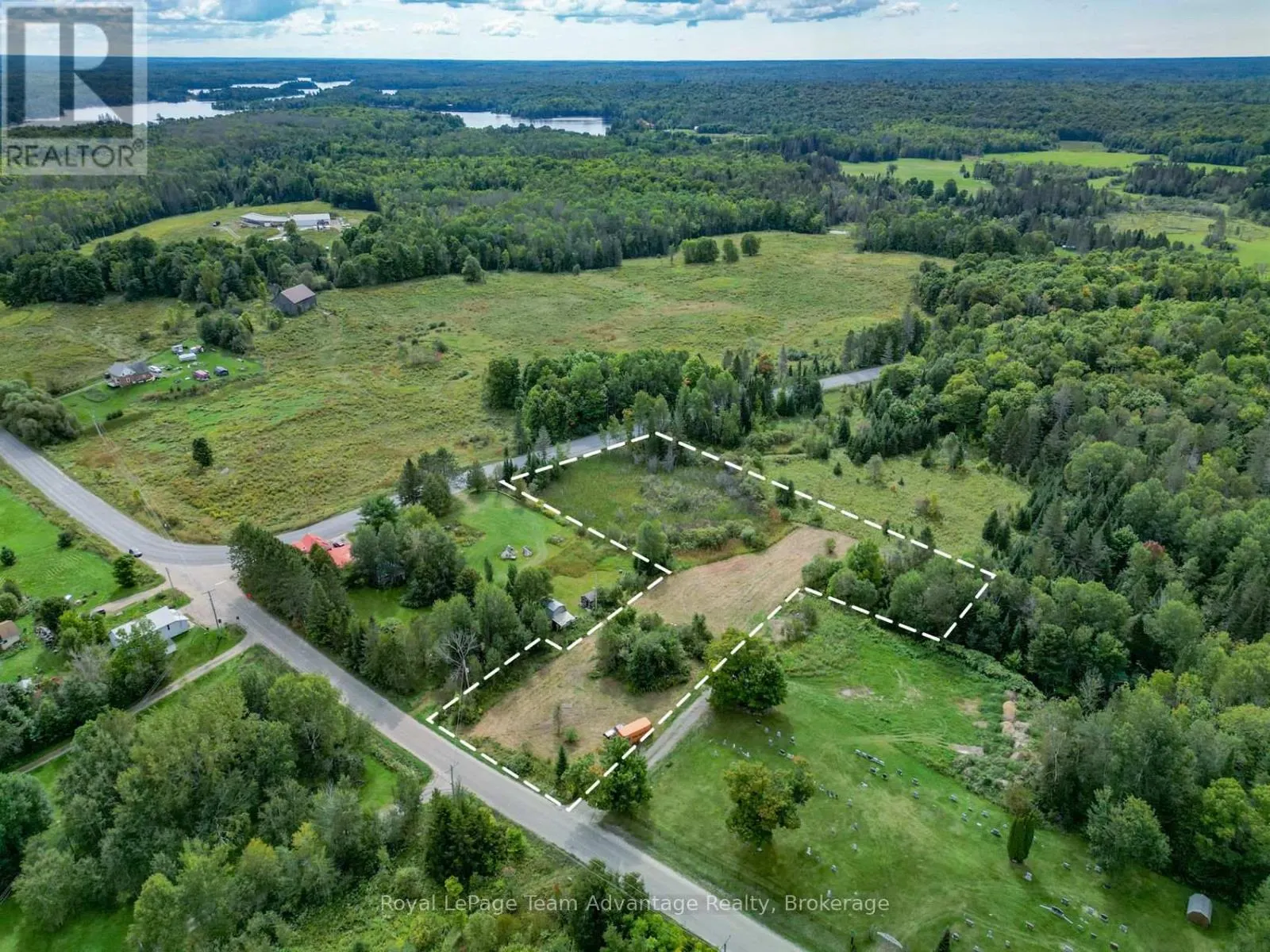 2 MAPLE ISLAND ROAD