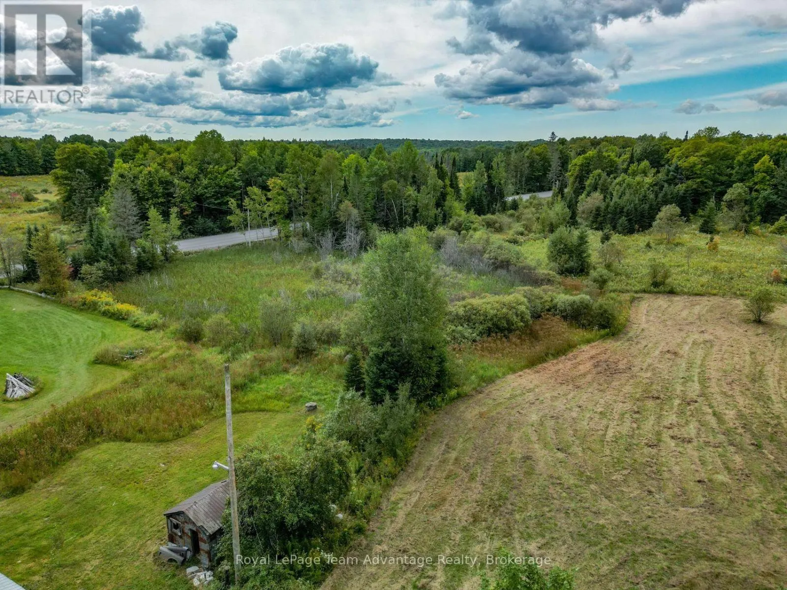 2 MAPLE ISLAND ROAD