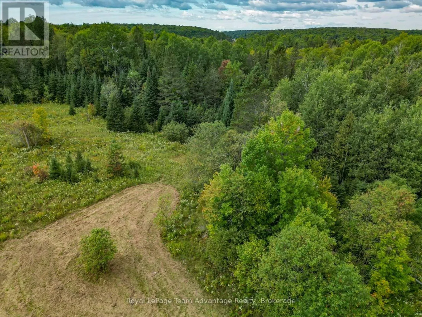 2 MAPLE ISLAND ROAD