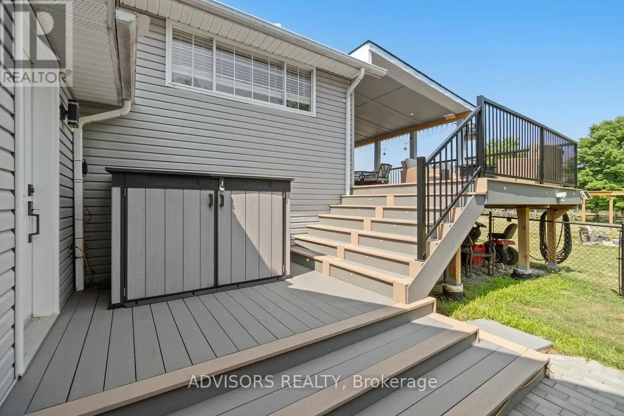 36 RAPIDS ROAD
