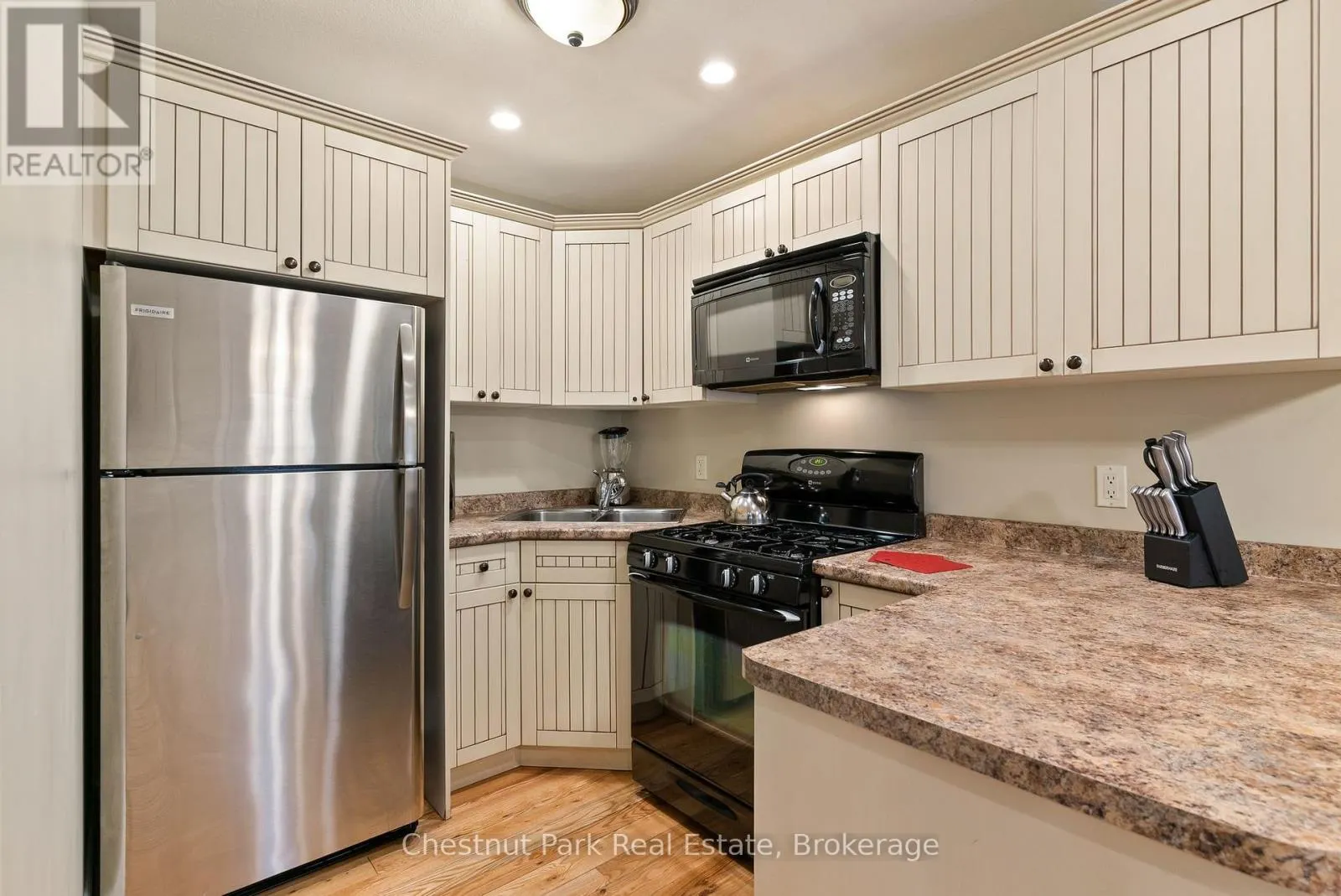 1052 RAT BAY 102-1 ROAD