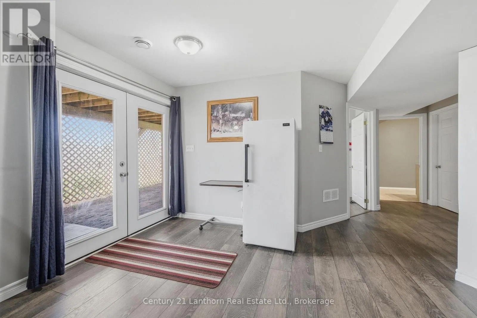 656A COOPER ROAD