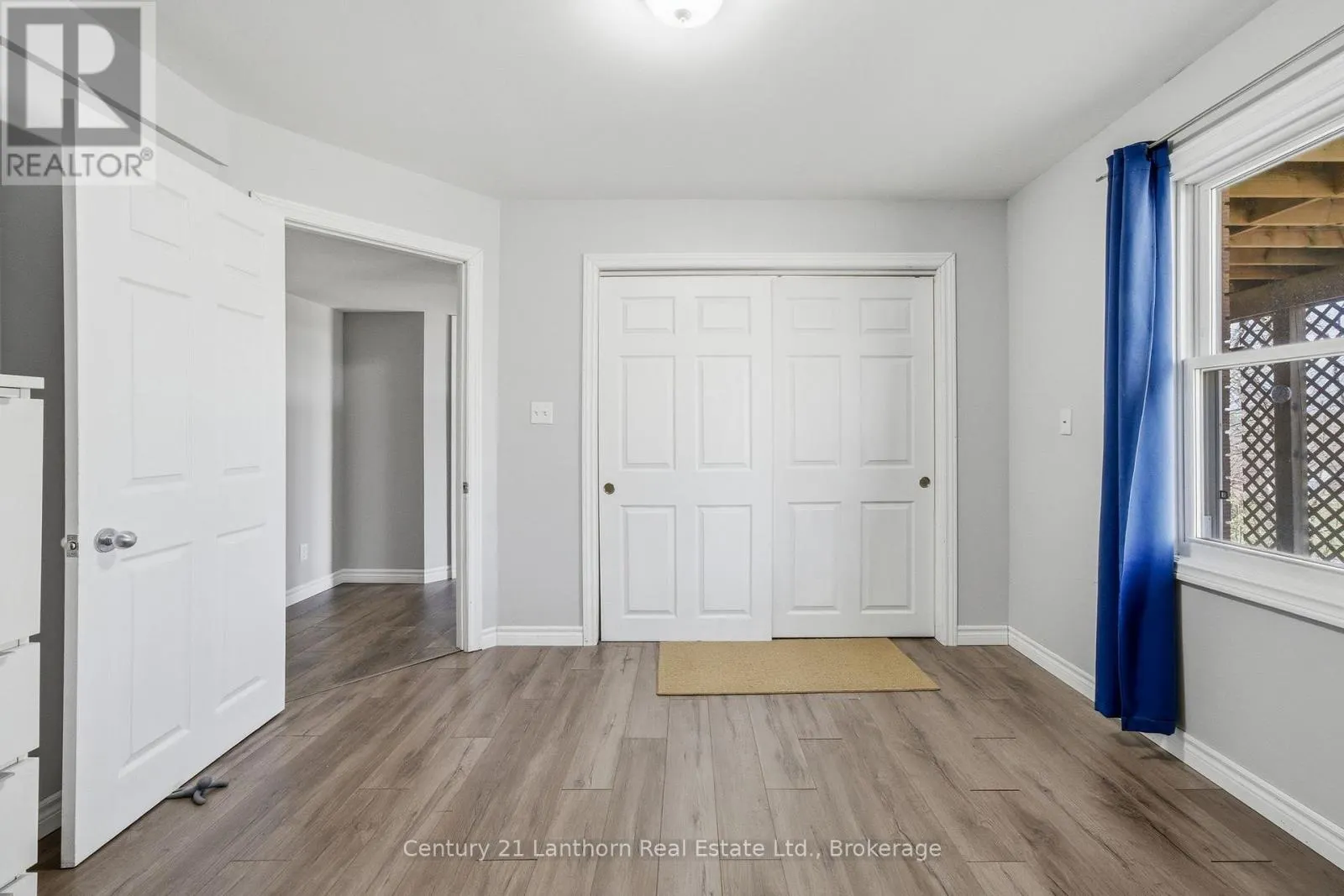 656A COOPER ROAD