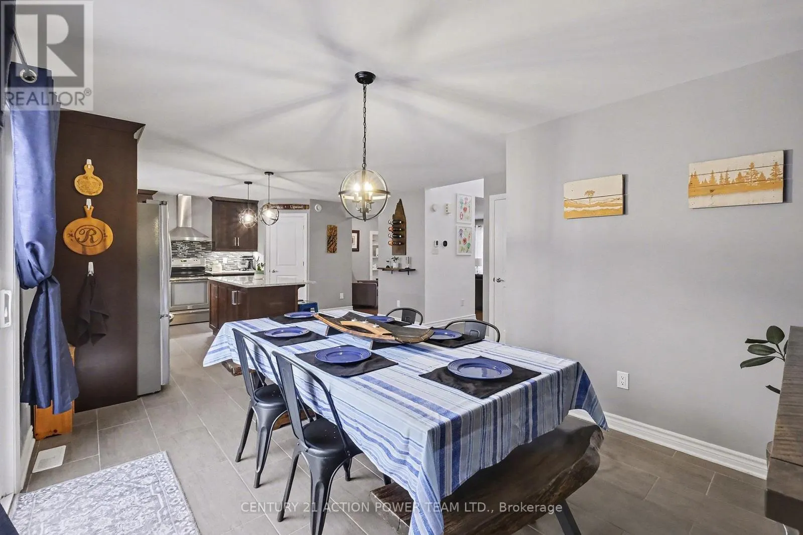 7 RICHER STREET S