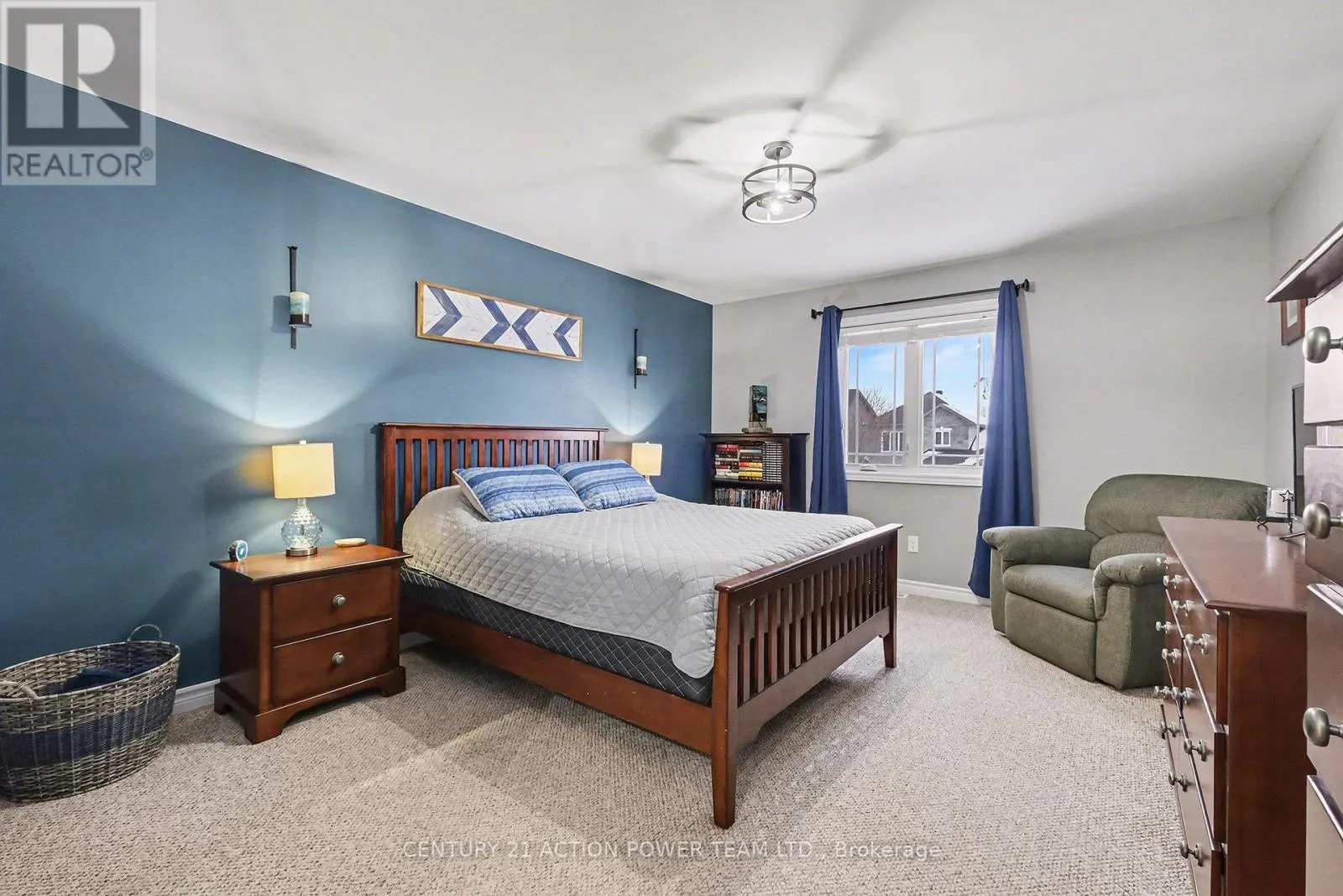 7 RICHER STREET S