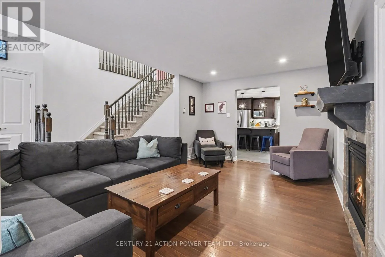 7 RICHER STREET S