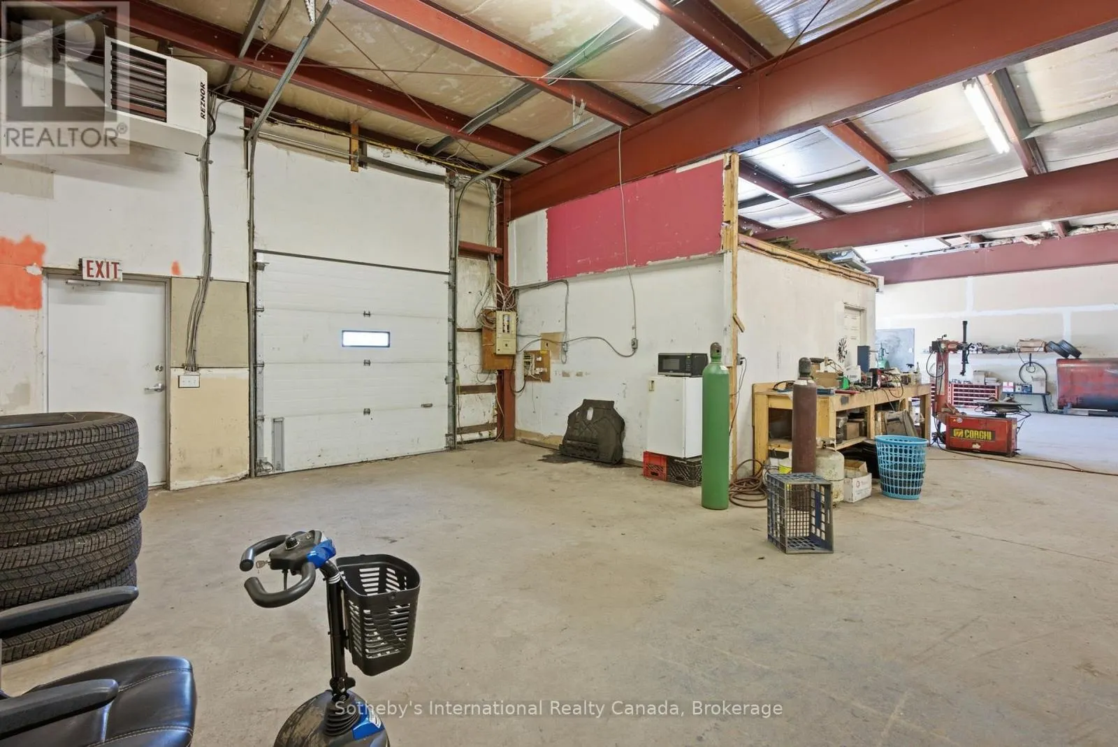 5 - 100 PROGRESS ROAD #5