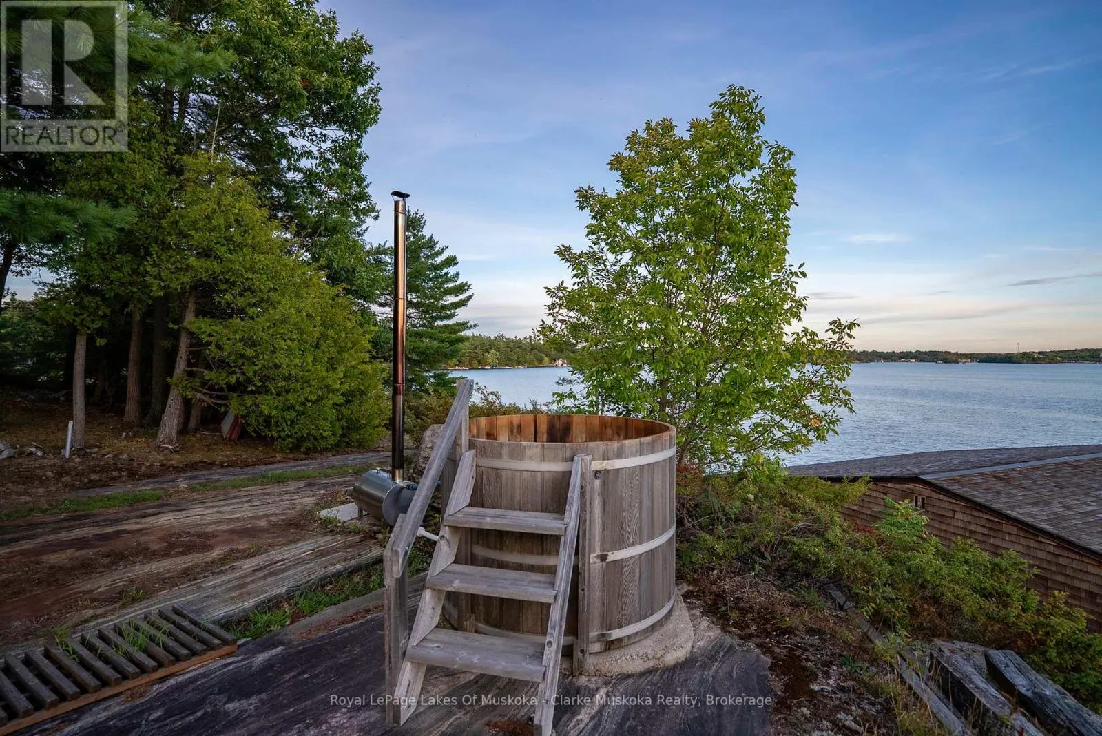 1114 ROAD 3200