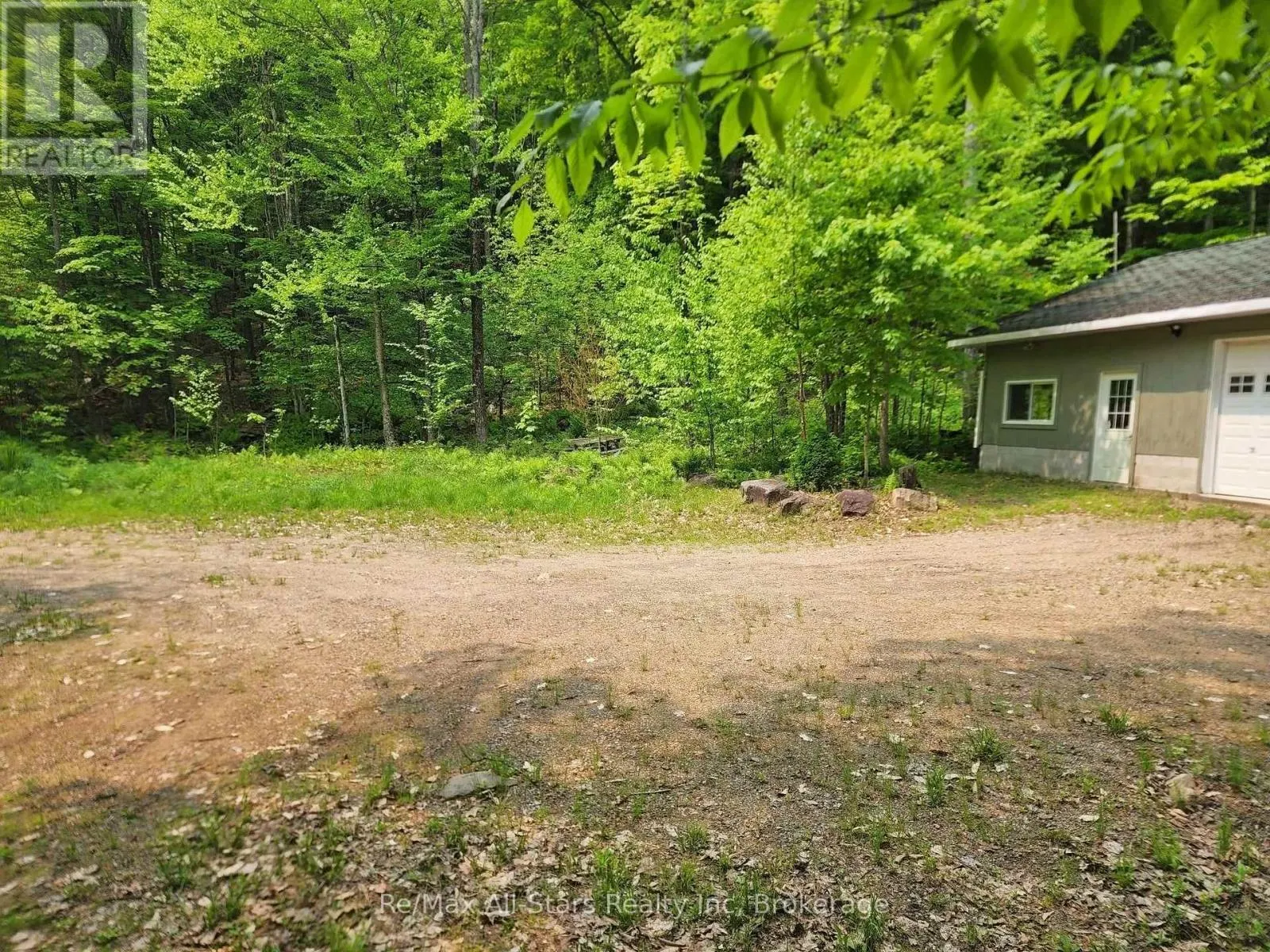 1028 RONVILLE ROAD