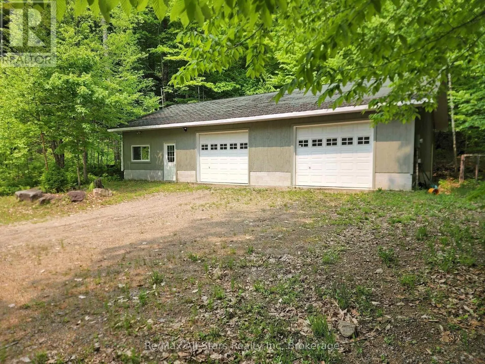 1028 RONVILLE ROAD