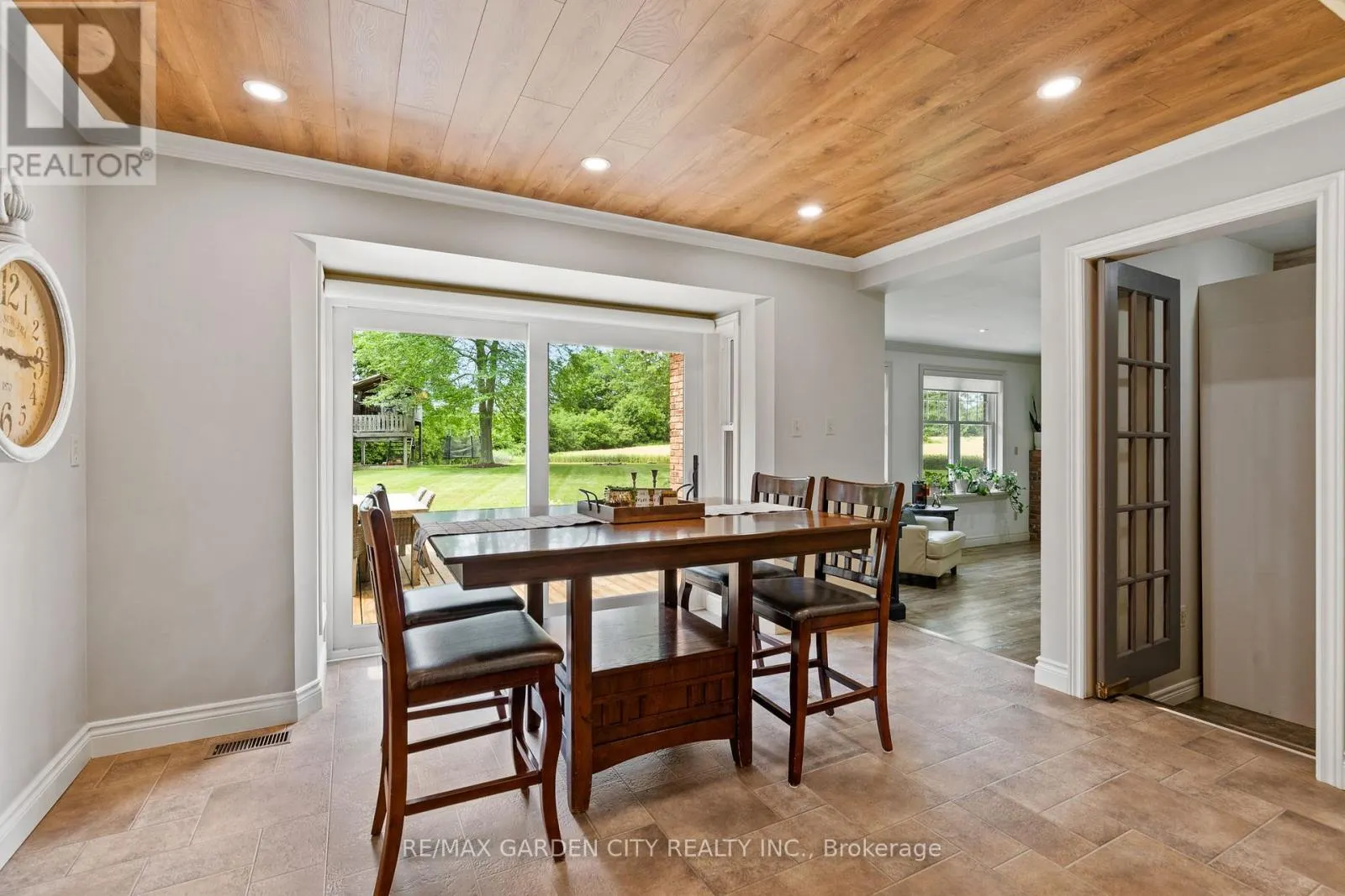 809 KILMAN ROAD