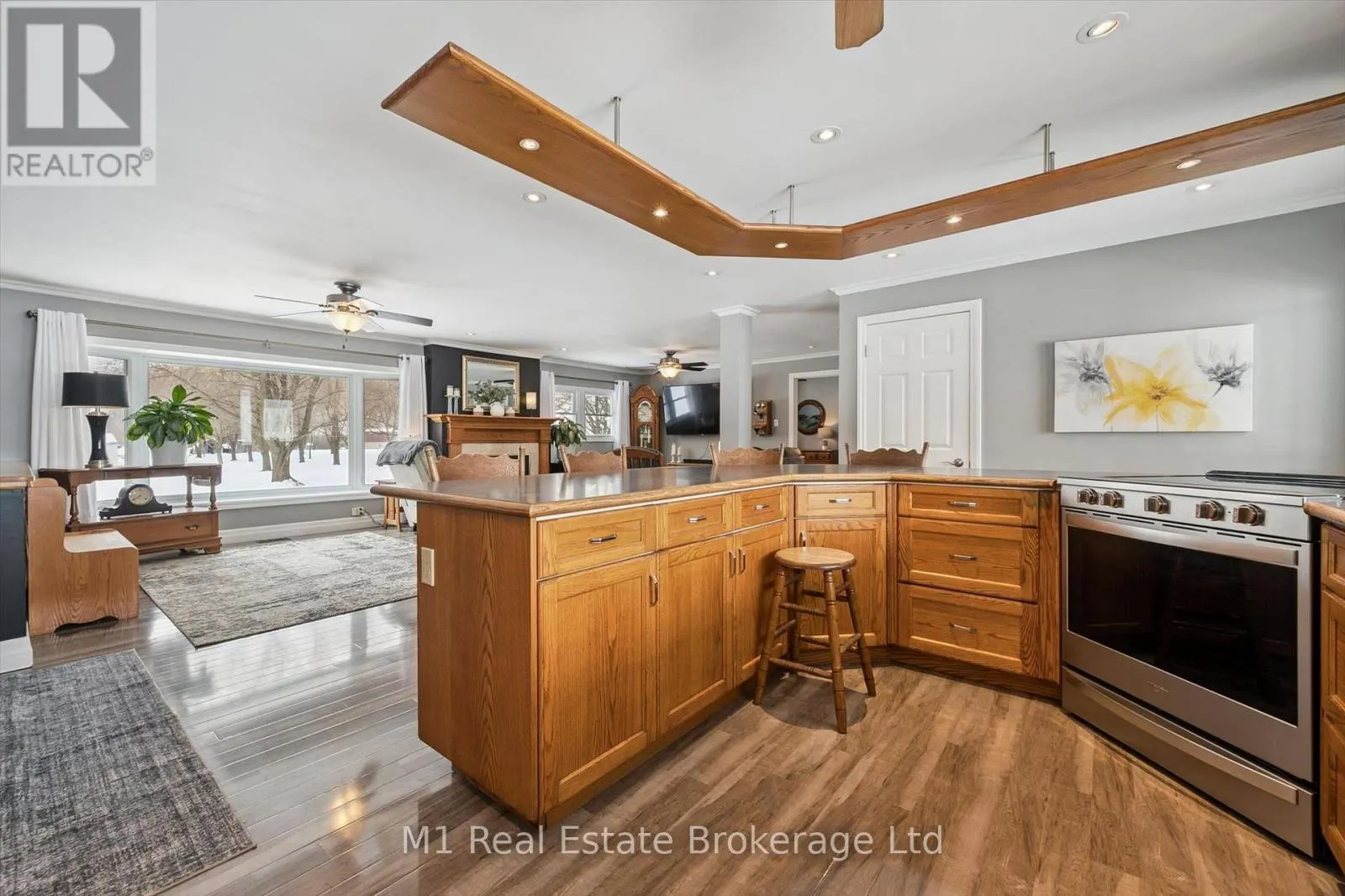 667 SAWMILL ROAD