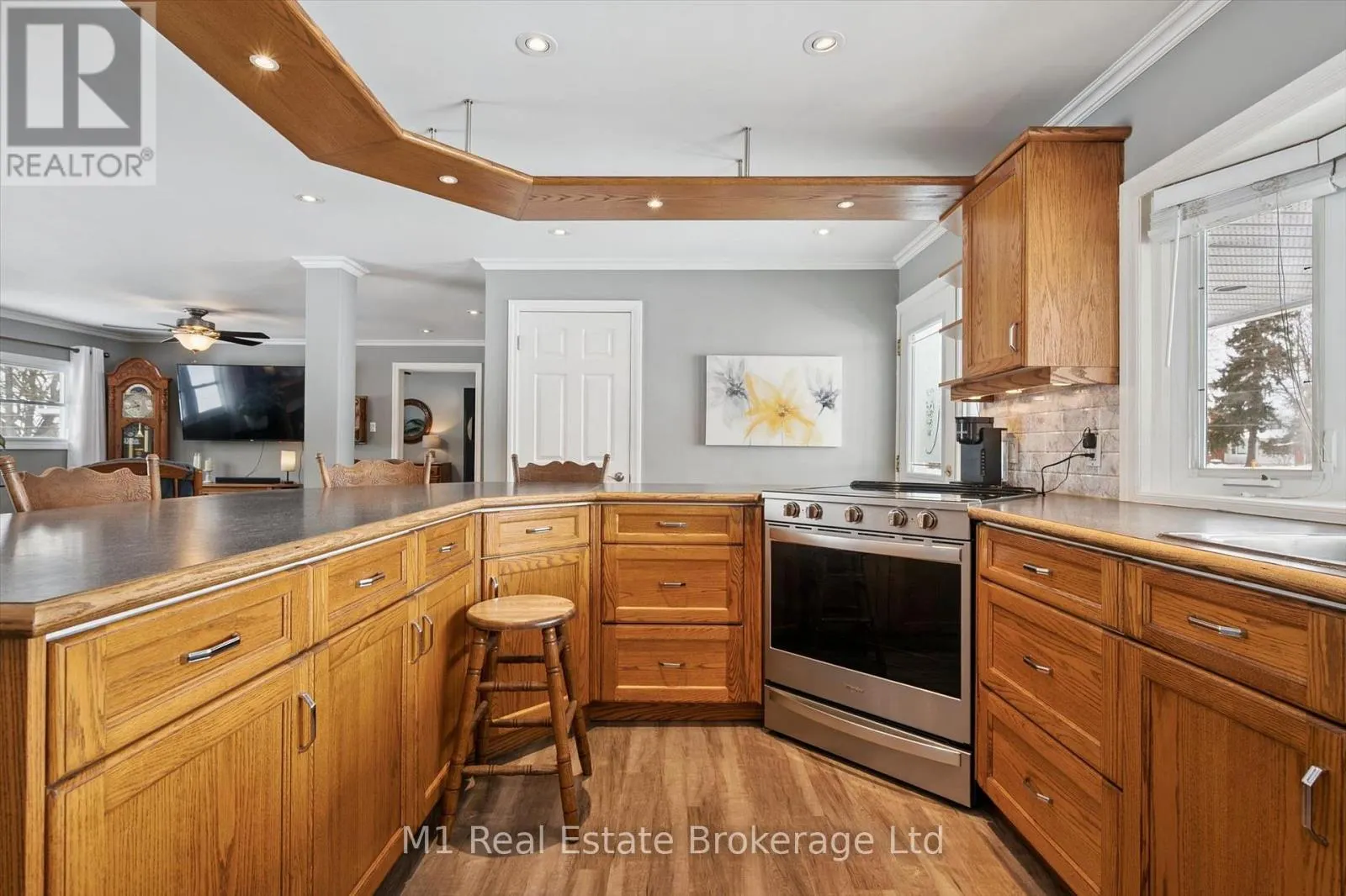 667 SAWMILL ROAD