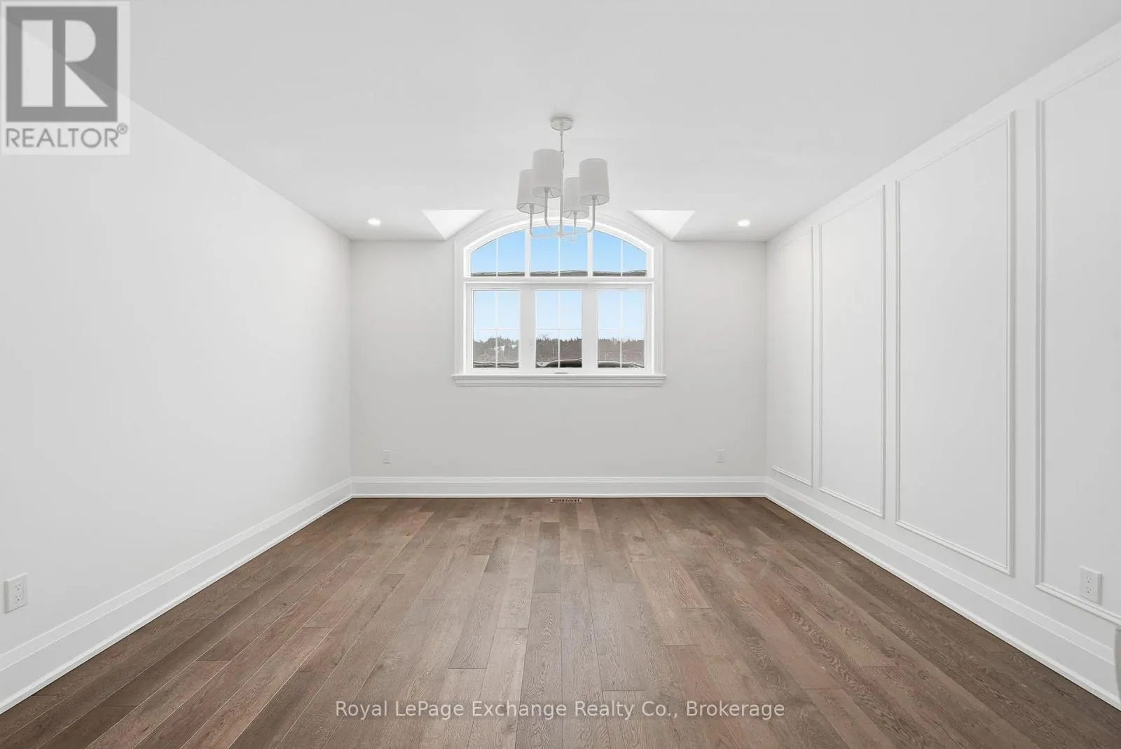 90 INVERNESS STREET N