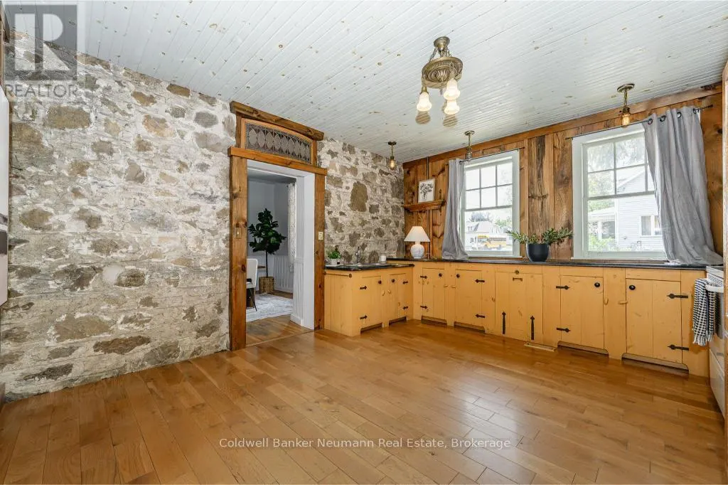 52 BROCK ROAD S