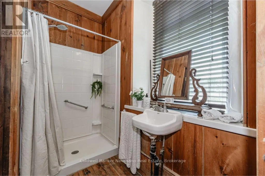 52 BROCK ROAD S