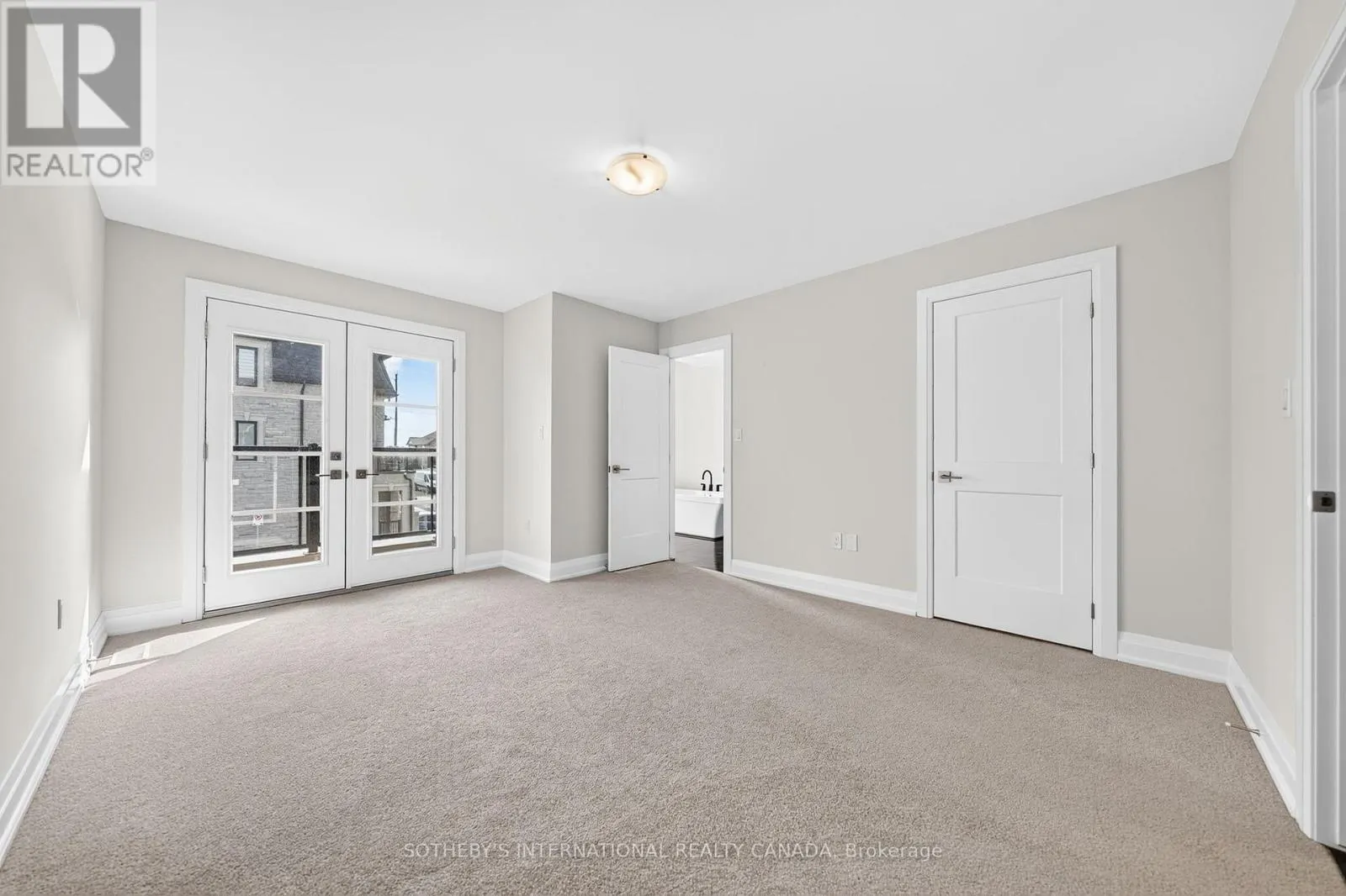 14 - 675 VICTORIA ROAD N