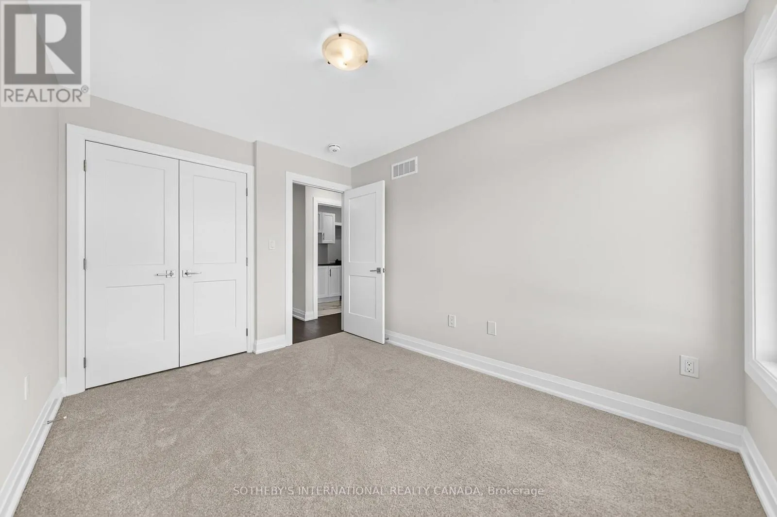 14 - 675 VICTORIA ROAD N