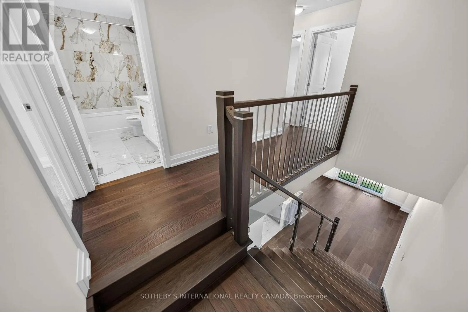 14 - 675 VICTORIA ROAD N