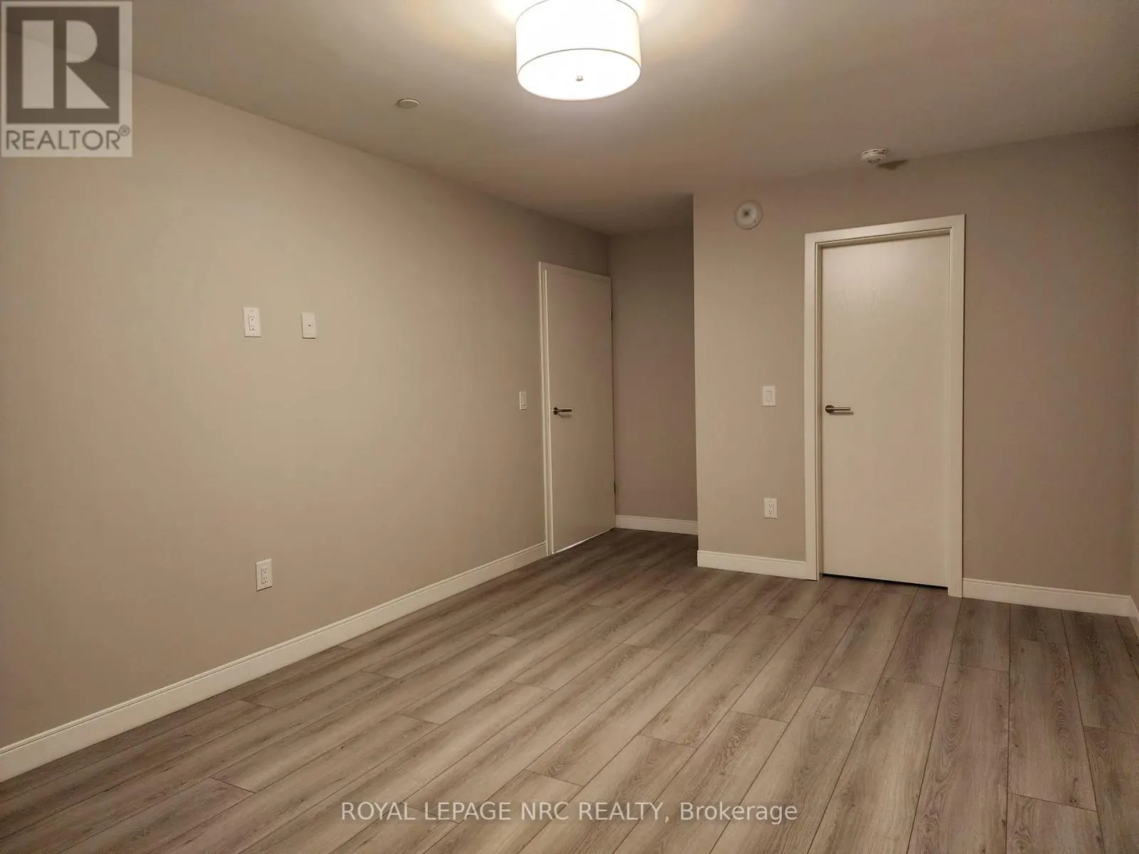 204 - 118 WEST STREET #204
