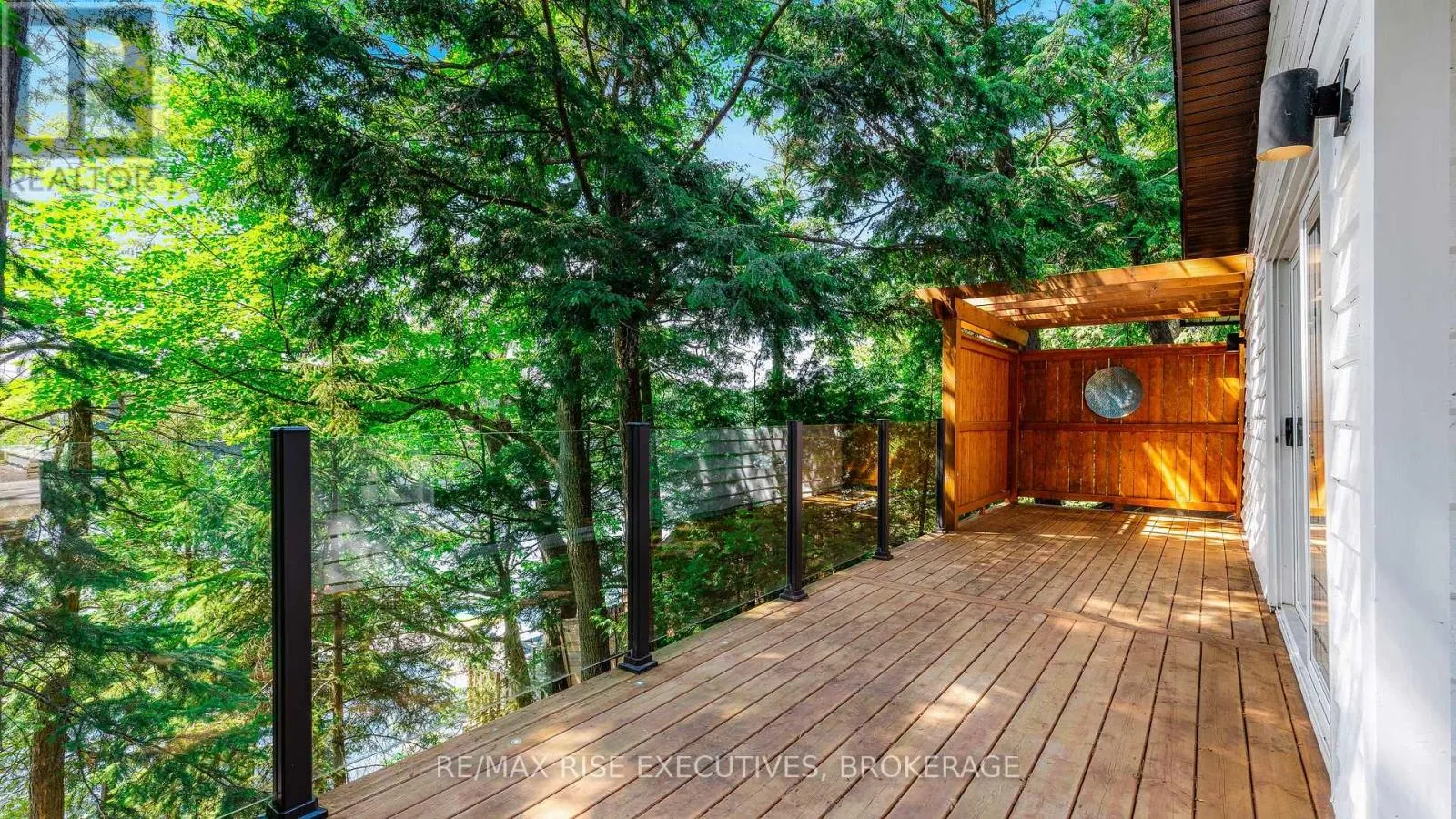 973 FOSTER BAY LANE