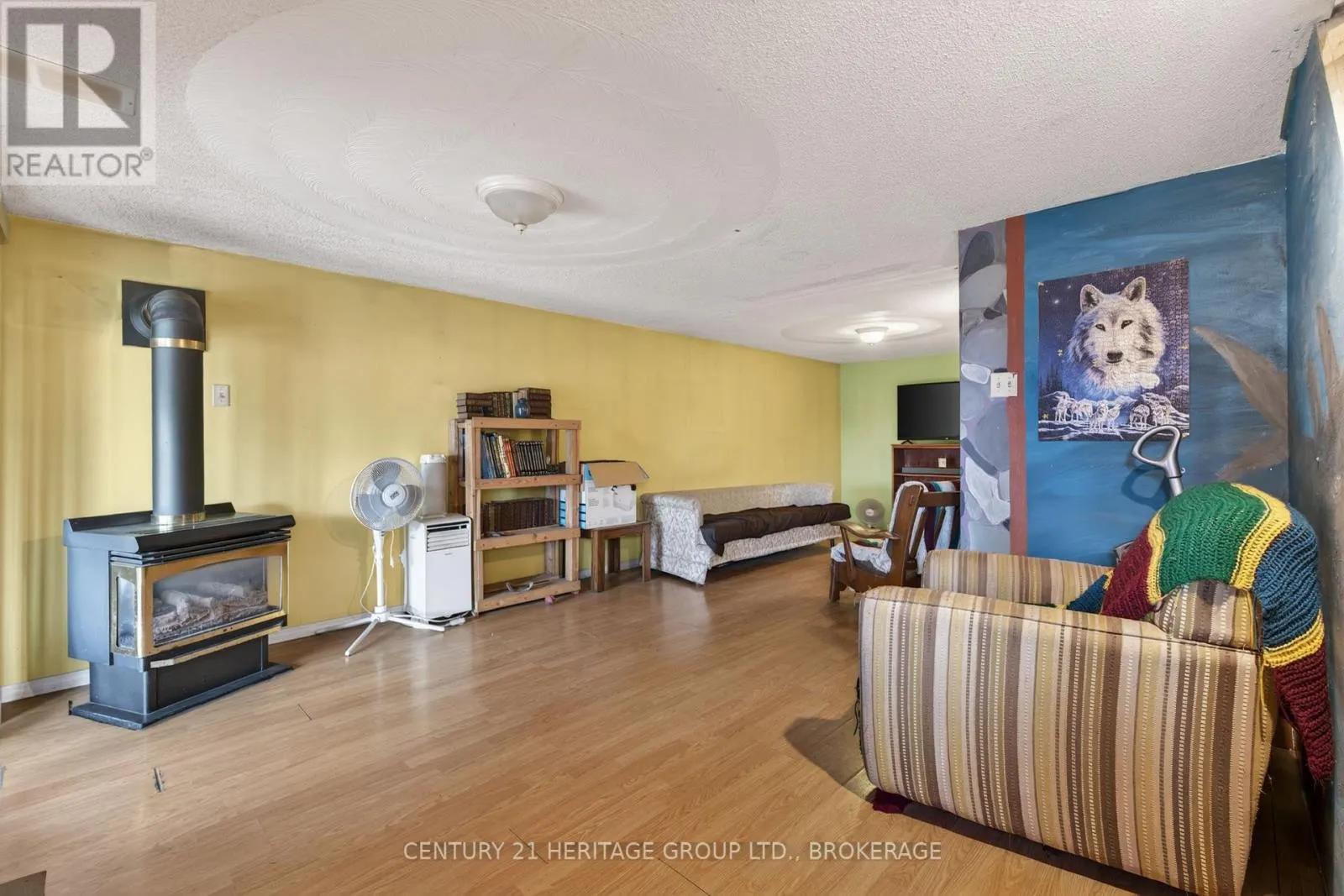 326 DUNDAS STREET