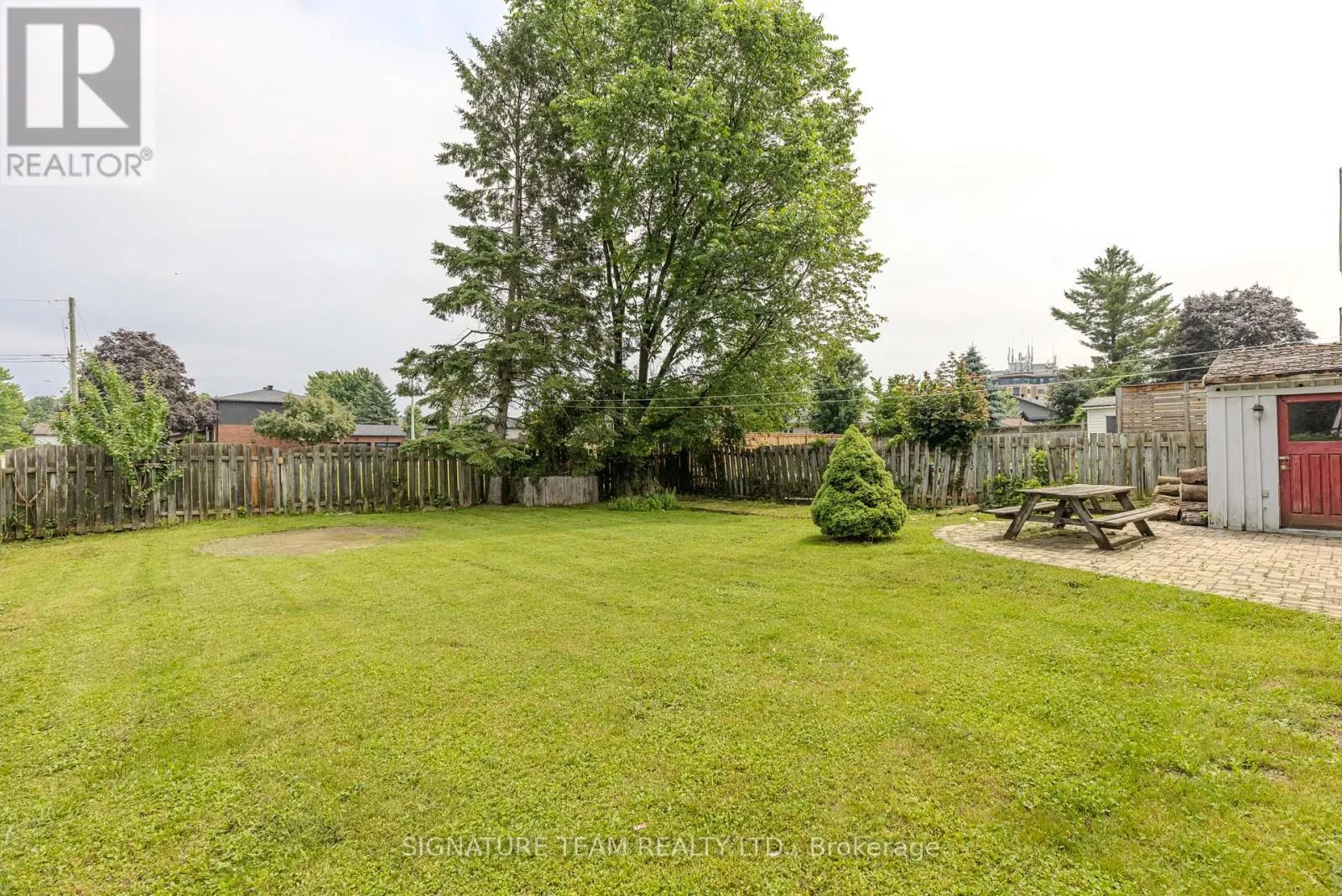 401 BROADVIEW DRIVE