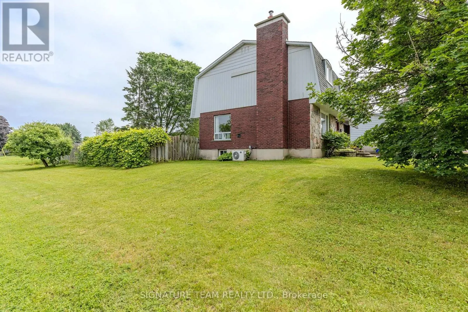 401 BROADVIEW DRIVE