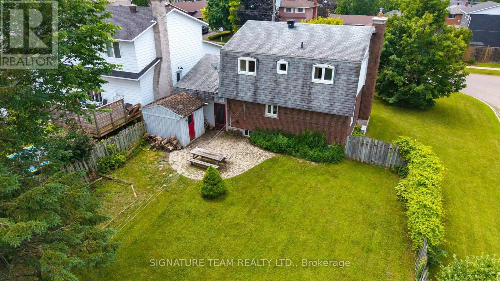 401 BROADVIEW DRIVE