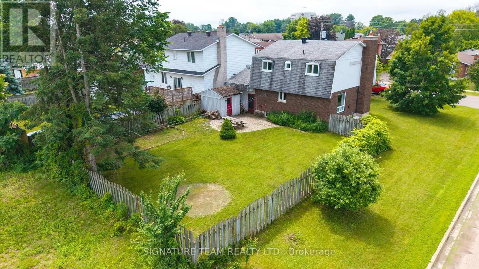 401 BROADVIEW DRIVE