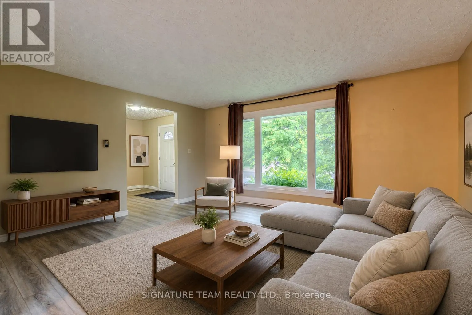 401 BROADVIEW DRIVE