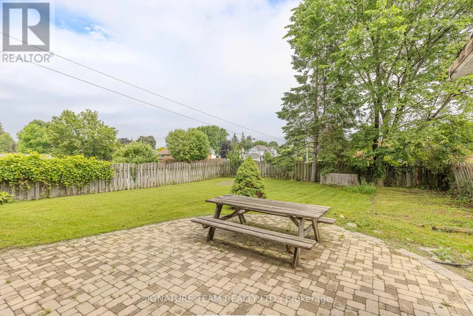 401 BROADVIEW DRIVE