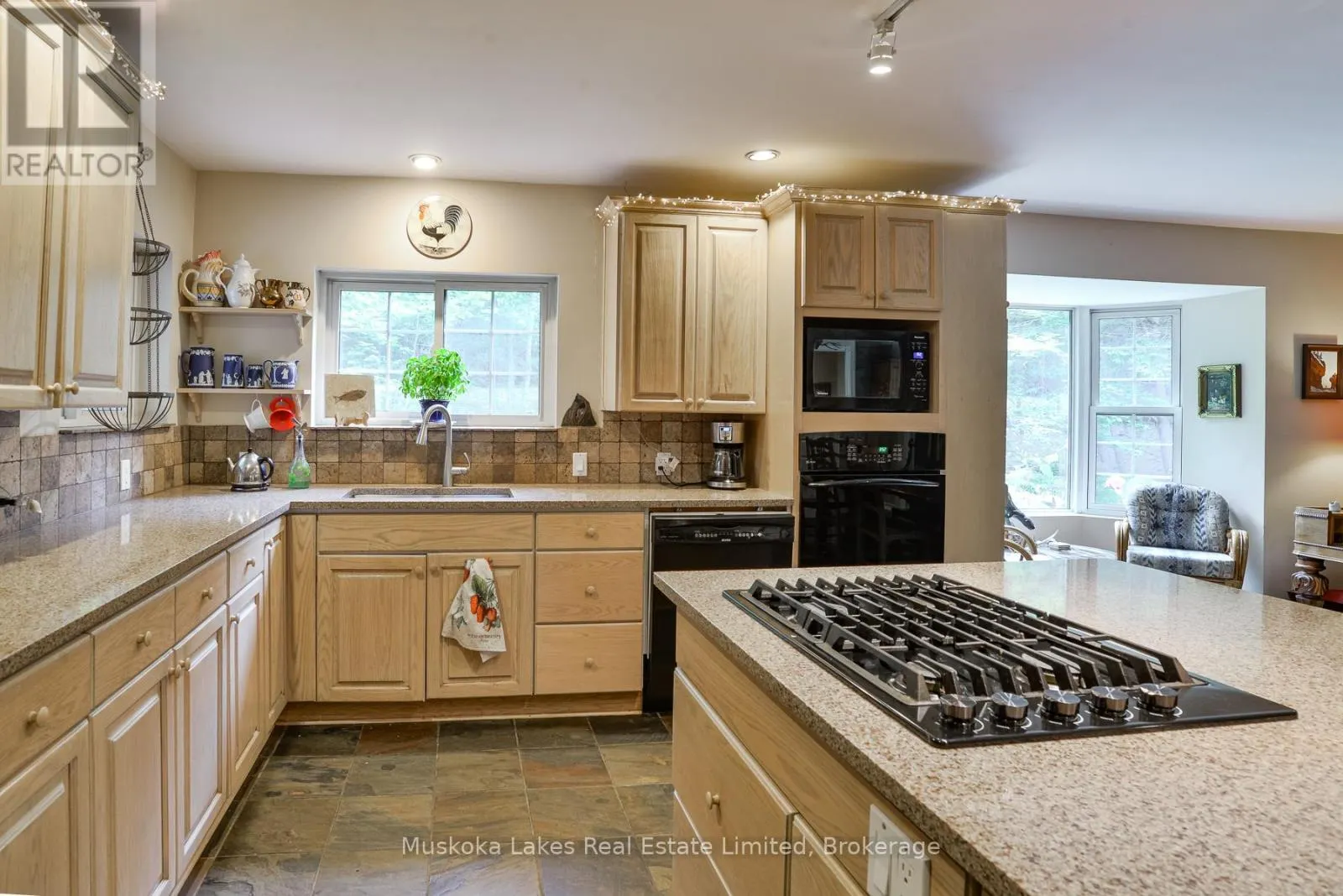 1115 PARTRIDGE LANE