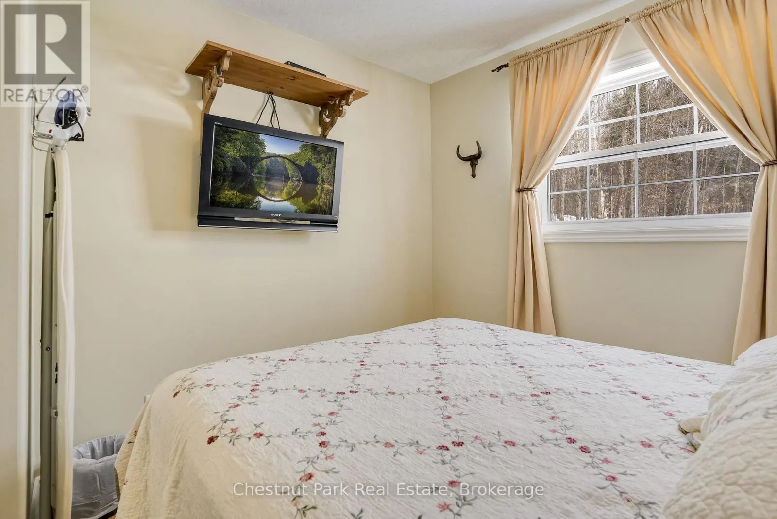 1052 RAT BAY 103-1 ROAD