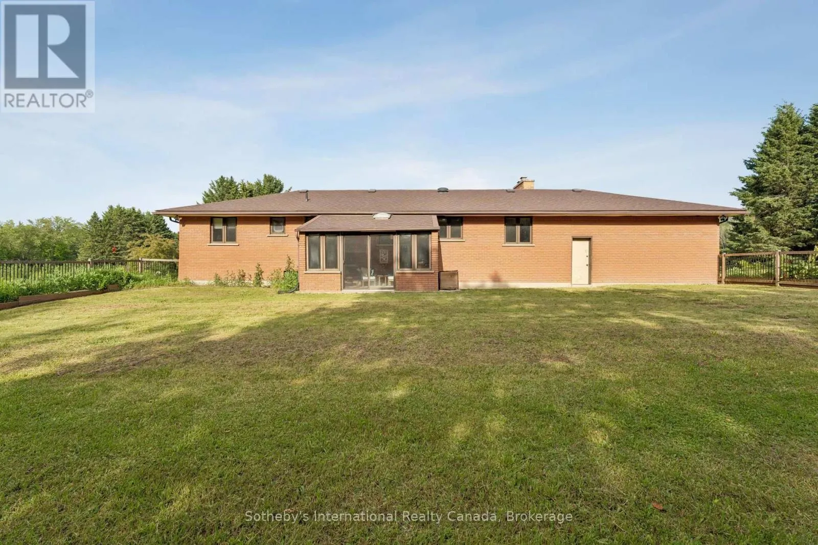 938400 AIRPORT ROAD