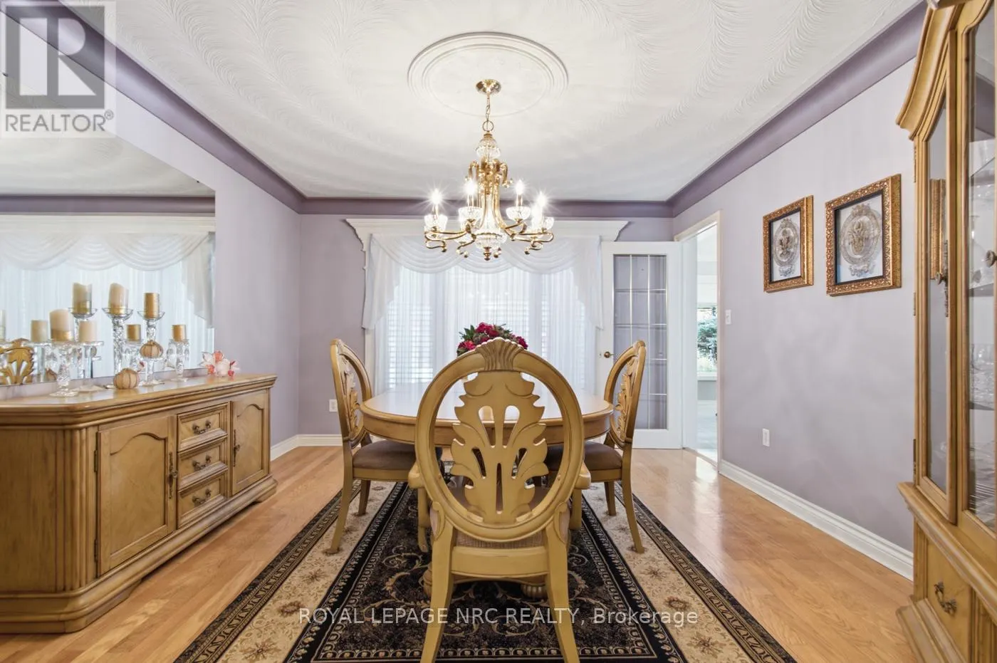 4 GREENVALE COURT