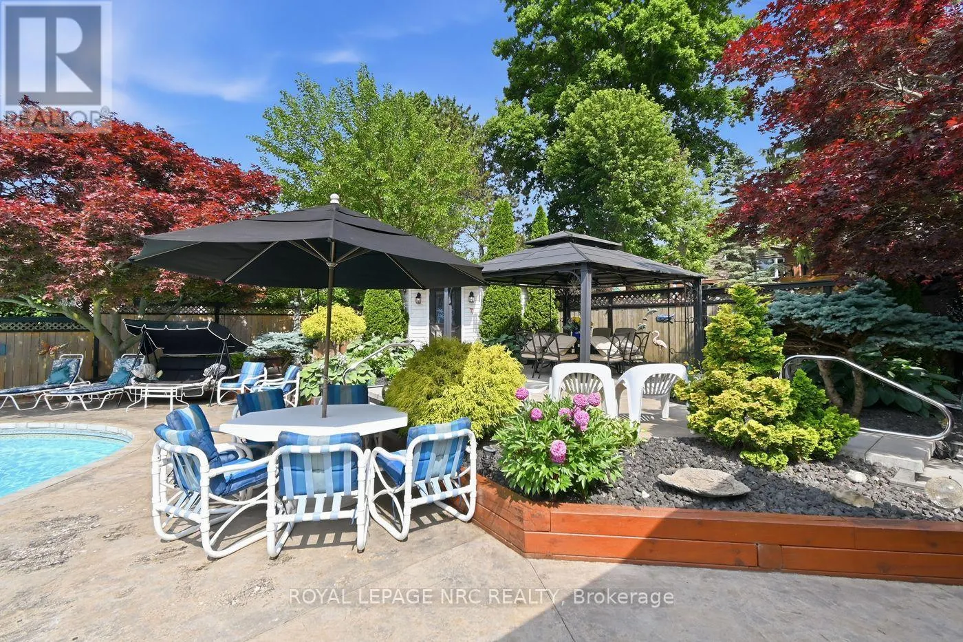 4 GREENVALE COURT