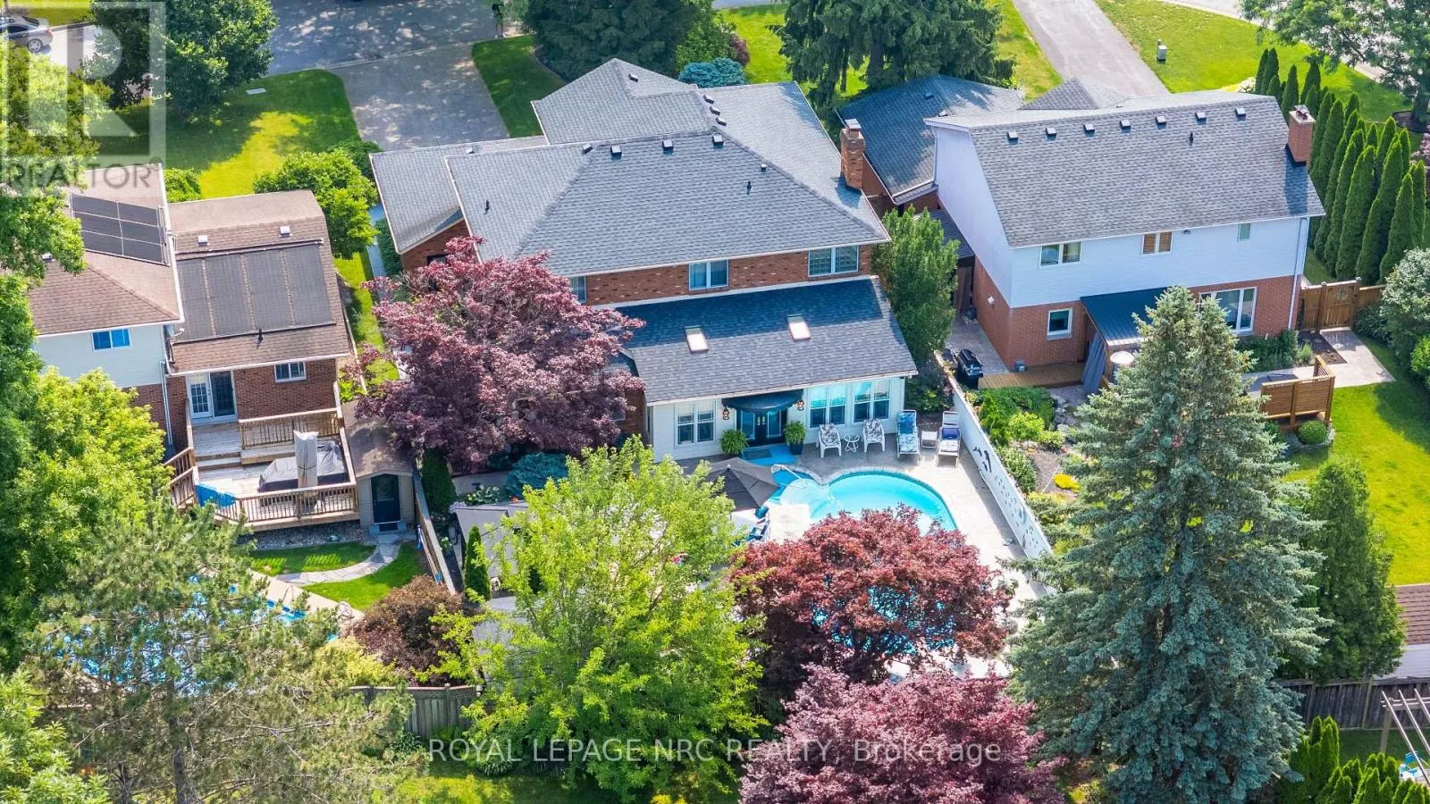 4 GREENVALE COURT