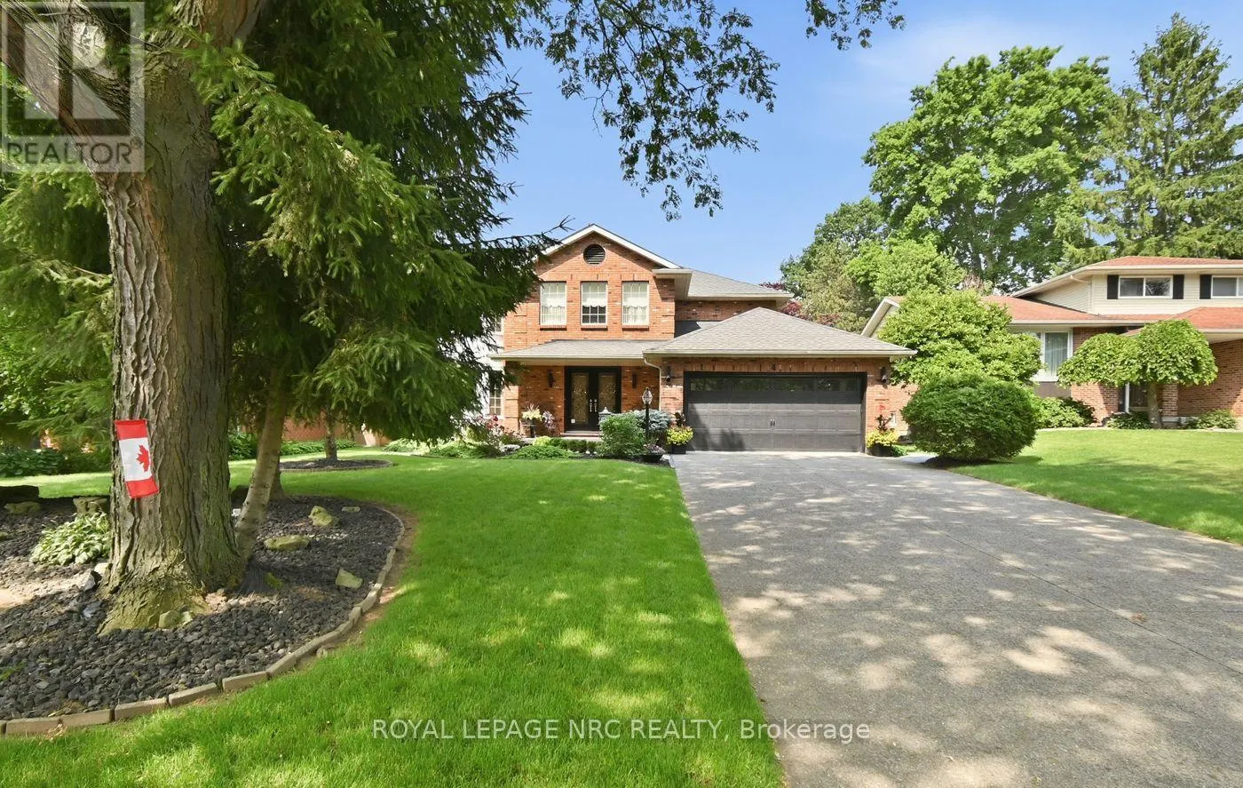 4 GREENVALE COURT