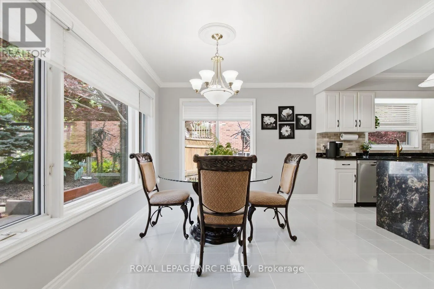 4 GREENVALE COURT