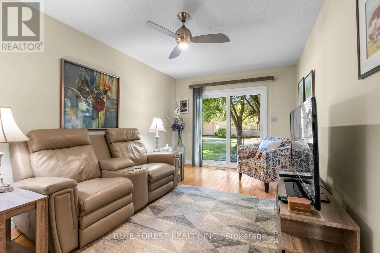 1 SINCLAIR DRIVE