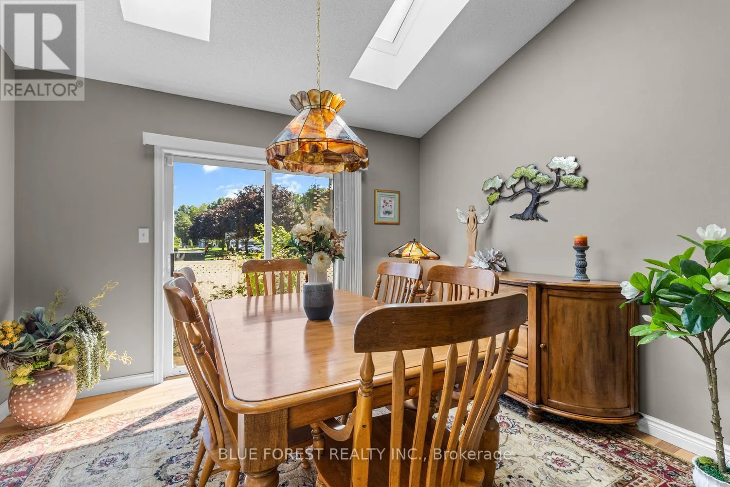 1 SINCLAIR DRIVE