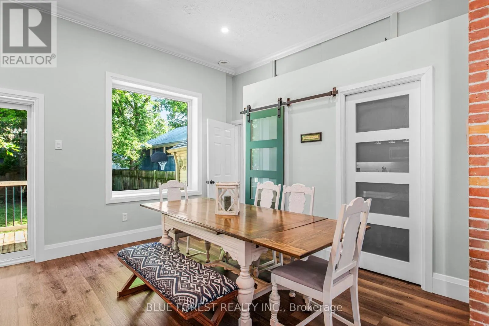 295 BULLER STREET