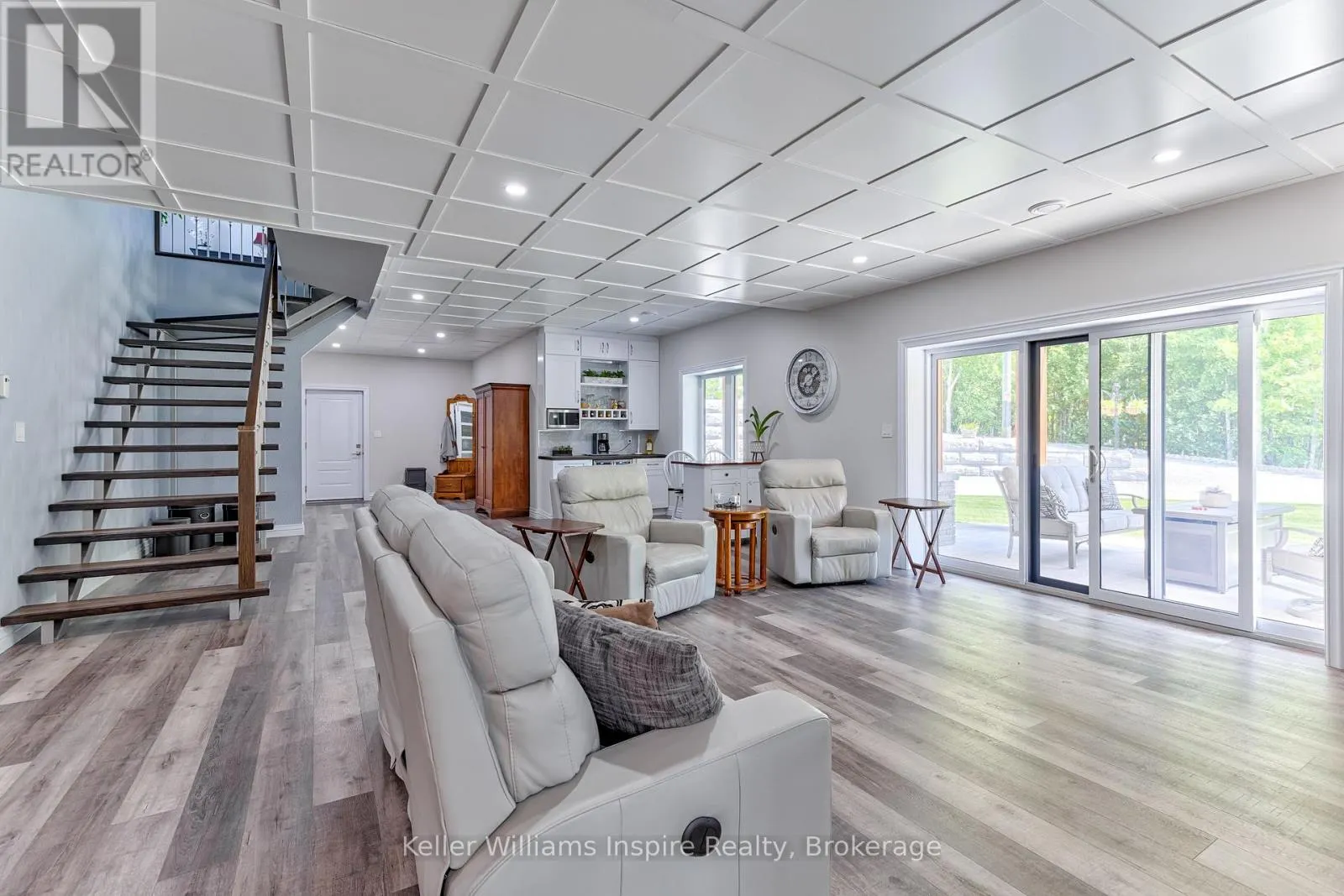 402 LAPASSE ROAD
