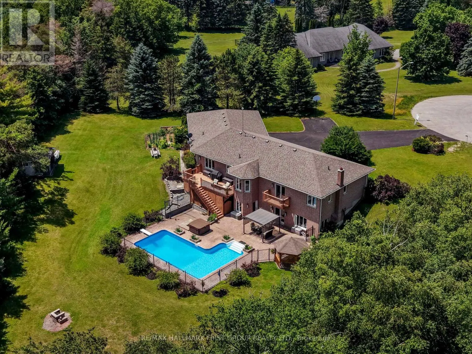 3211 CHARBROOK CRESCENT